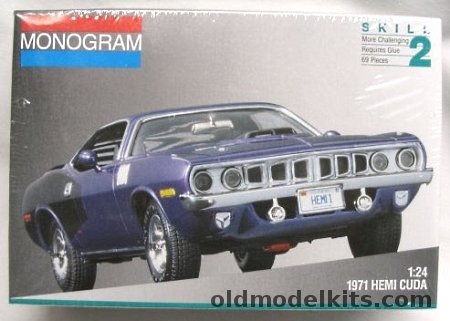 Monogram 1/24 1971 Plymouth 426 Hemi 'Cuda 2 Door Hardtop, 2943 plastic model kit